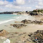 8 Spinnakers In Fistral, Newquay