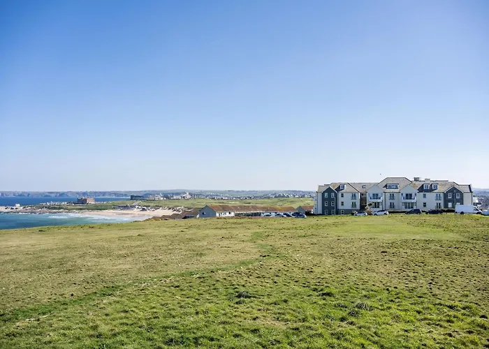 8 Spinnakers In Fistral, Newquay