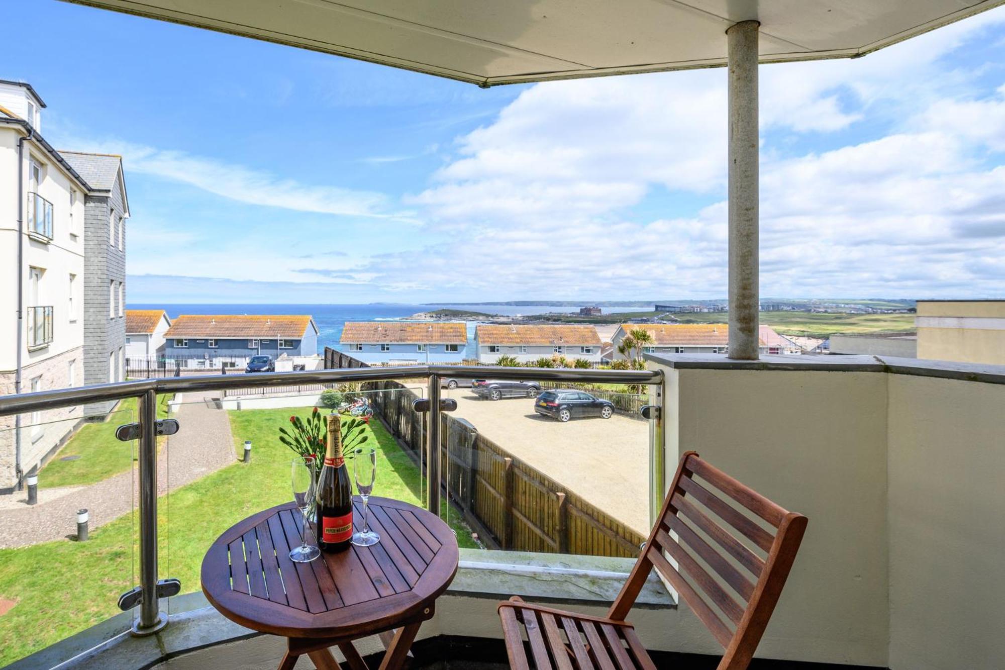 Holiday home 8 Spinnakers In Fistral, Newquay *