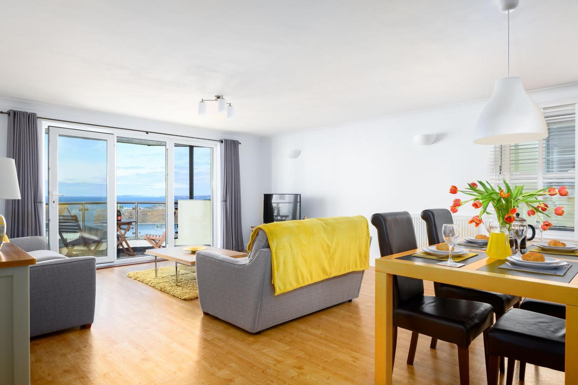 8 Spinnakers In Fistral, Newquay Holiday home